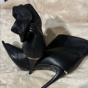 Burberry Black Leather Heeled Boots